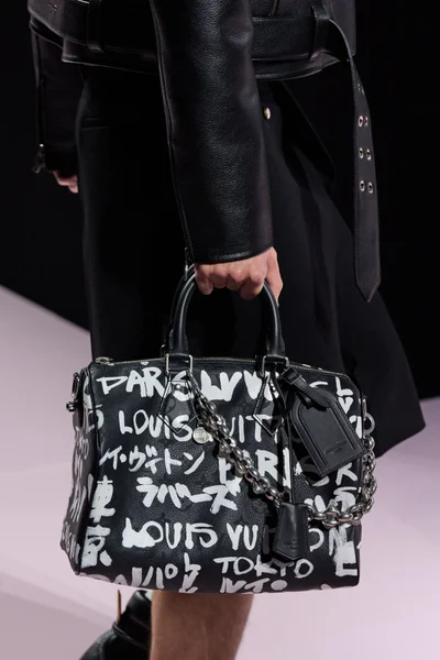 Look 124